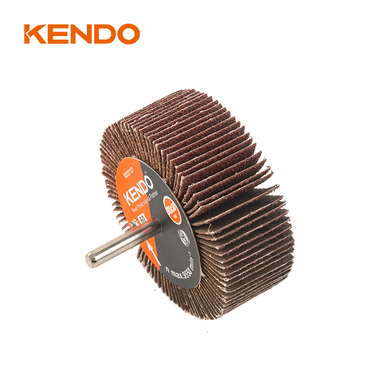 Tutup Roda dengan Poros