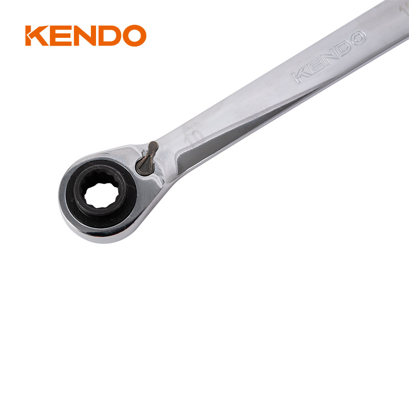 Kunci pas ratchet 4-in-1